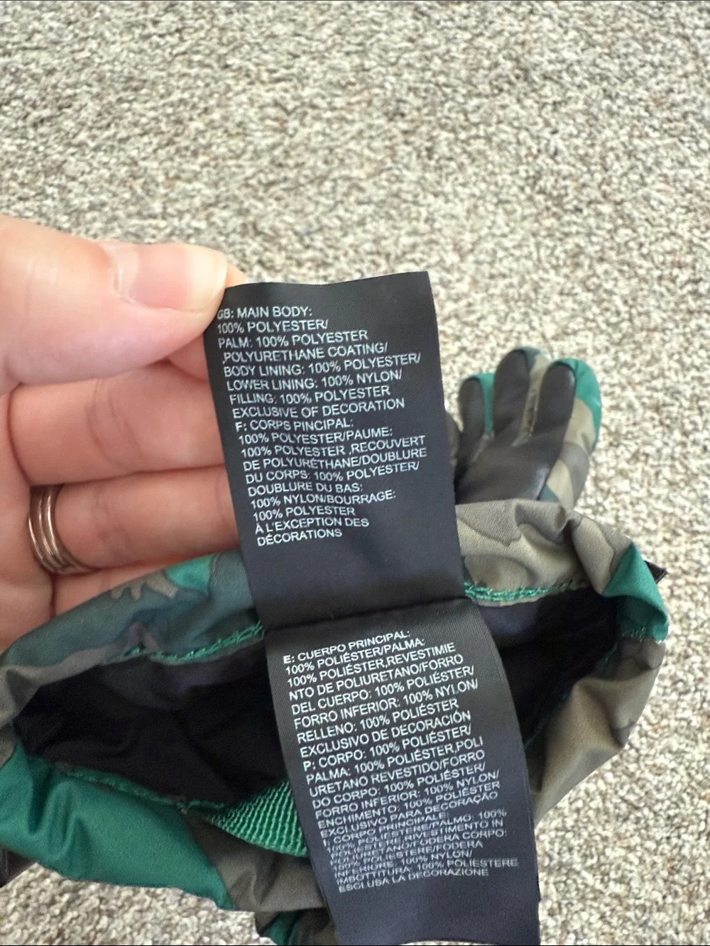 The North Face Kids Montana Futurelight Etip Green/Olive Camo Winter Glove Med